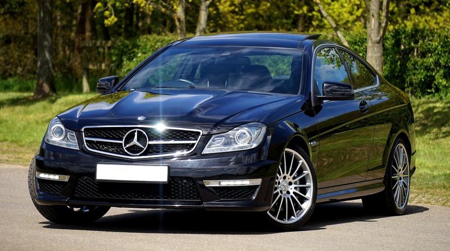 Mercedes-Benz C200 AMG